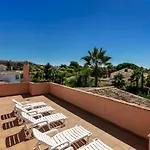 Ana Marbella